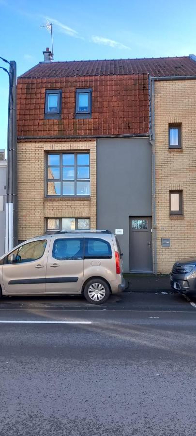 Agreable Et Spacieuse Maison Centre Ville Saint-Omer Bagian luar foto